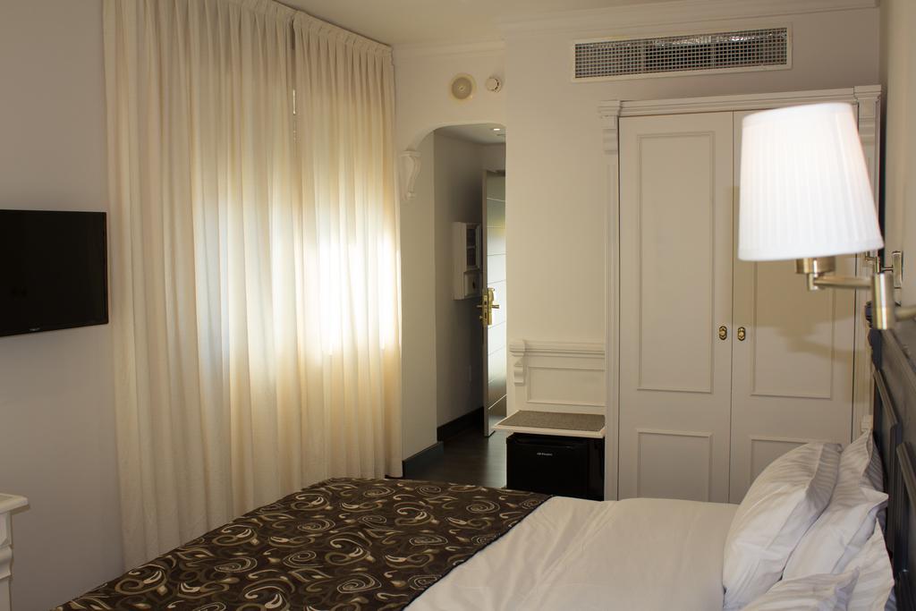 Avent Verahotel Exteriér fotografie