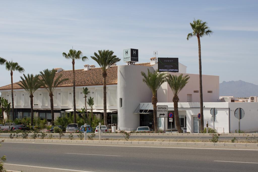 Avent Verahotel Exteriér fotografie